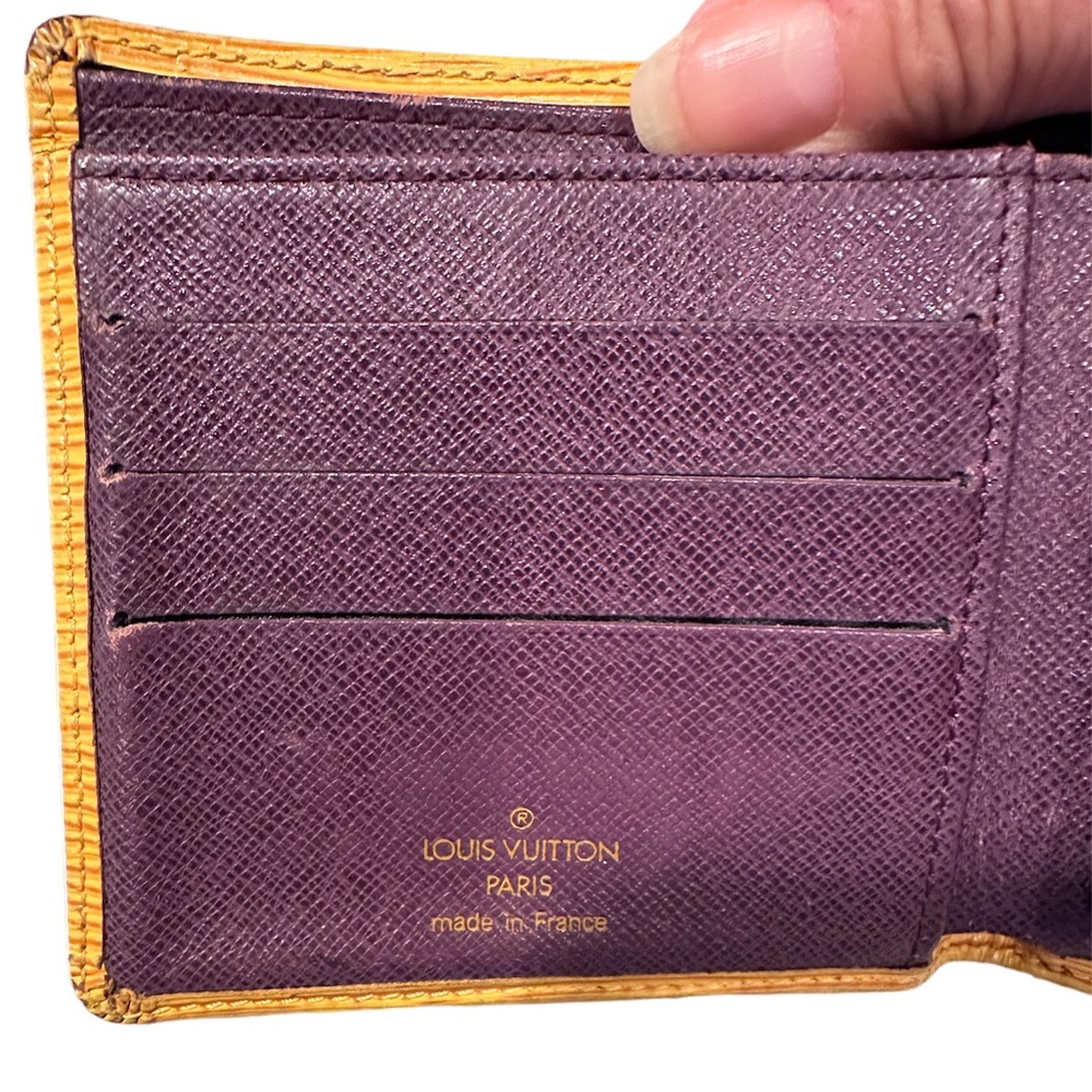 Louis Vuitton Yellow Epi Wallet - Picture 4 of 13